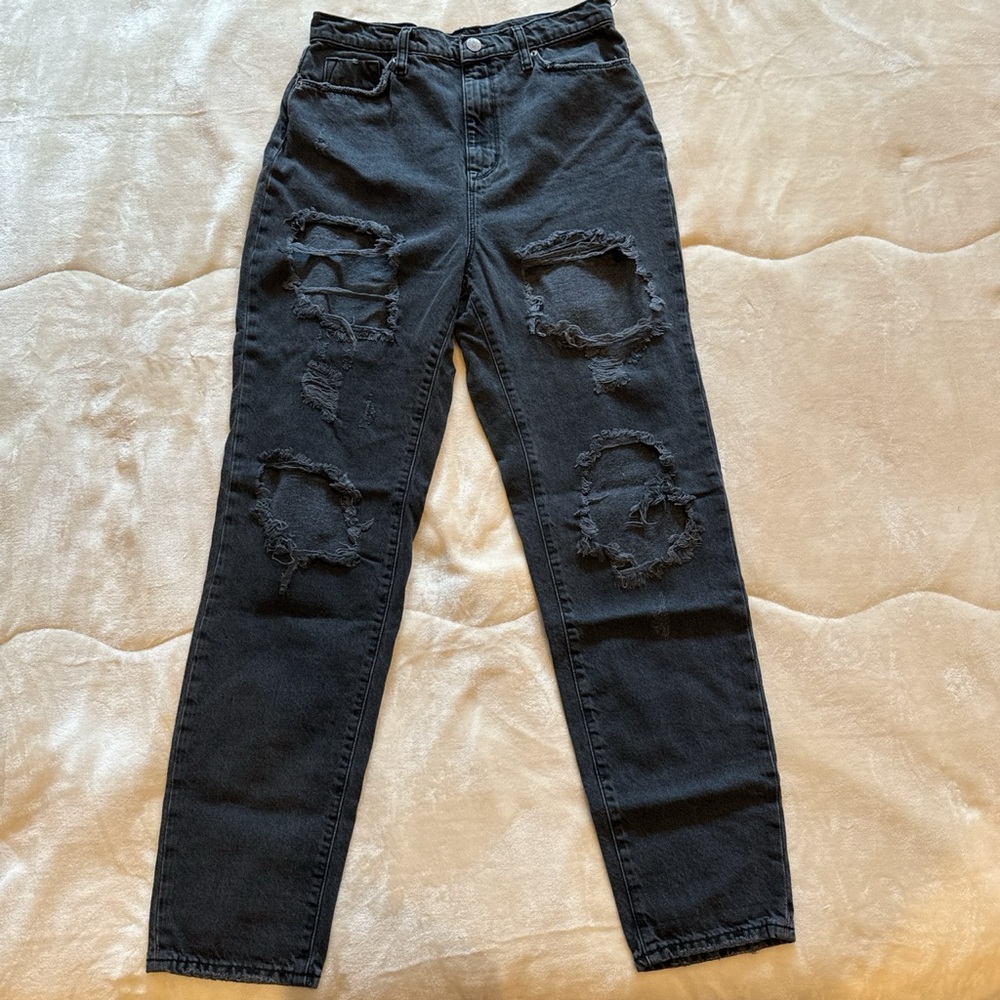 BDG Destroyed Mom Jeans High Rise, Size 28